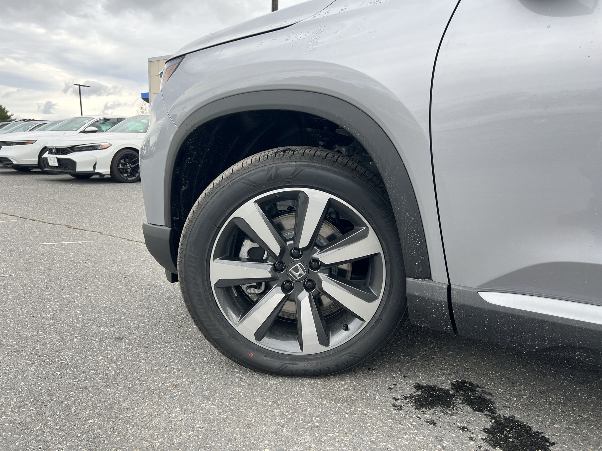 2025 Honda Pilot Touring - Photo 19