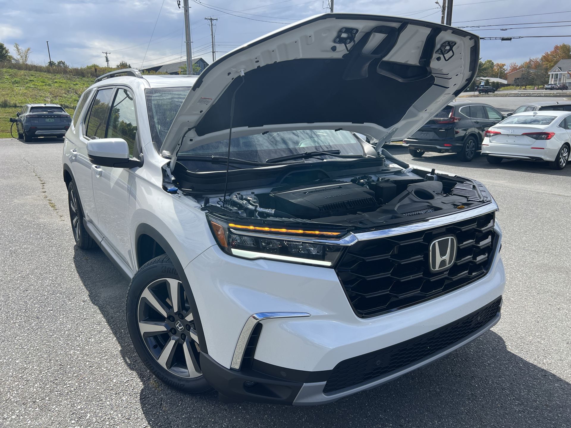 2025 Honda Pilot Touring - Photo 21