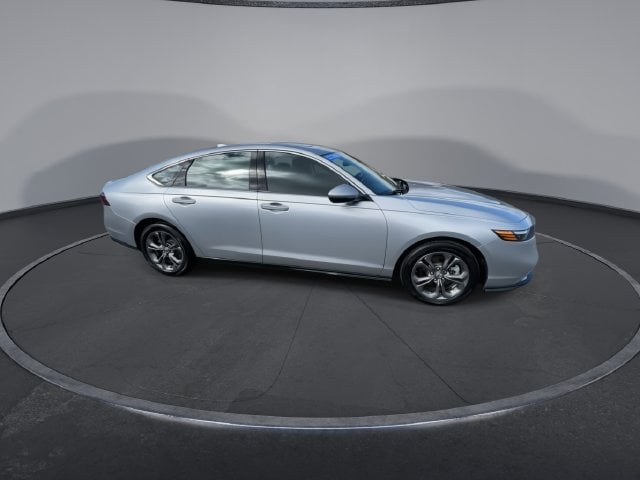 2025 Honda Accord Hybrid EX-L - Photo 15