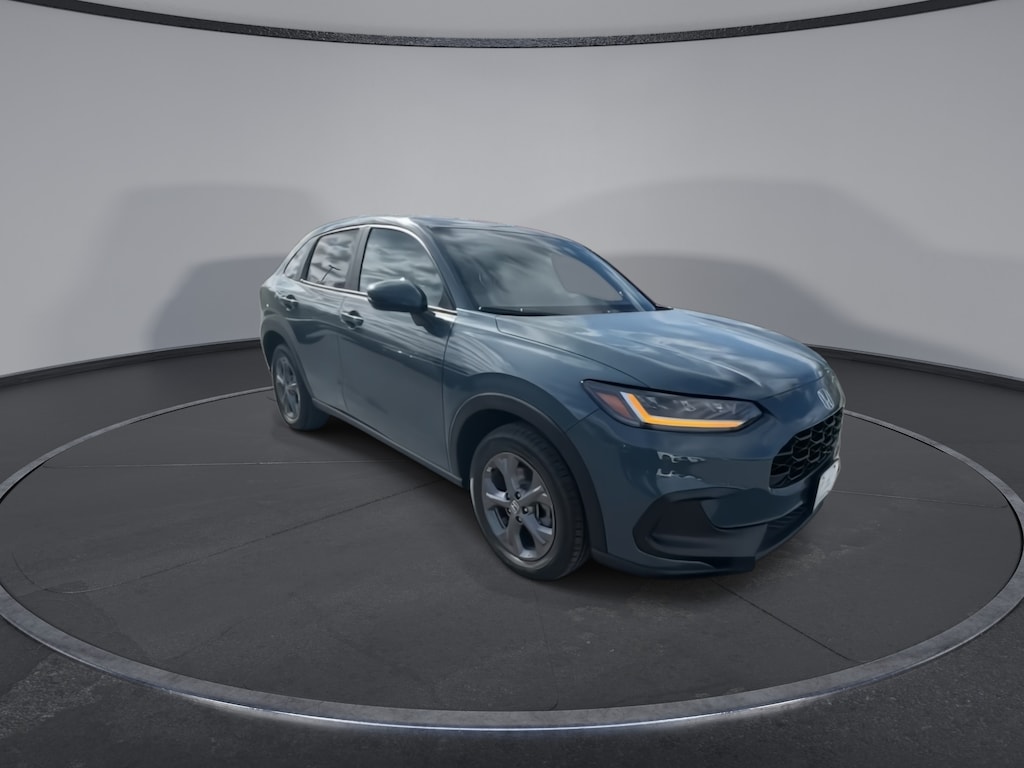 2026 Honda HR-V LX photo 2