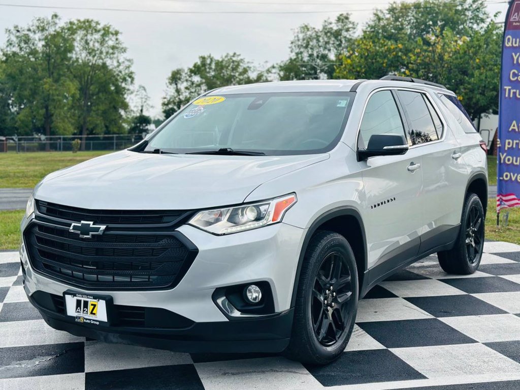 2020 Chevrolet Traverse Cloth photo 2