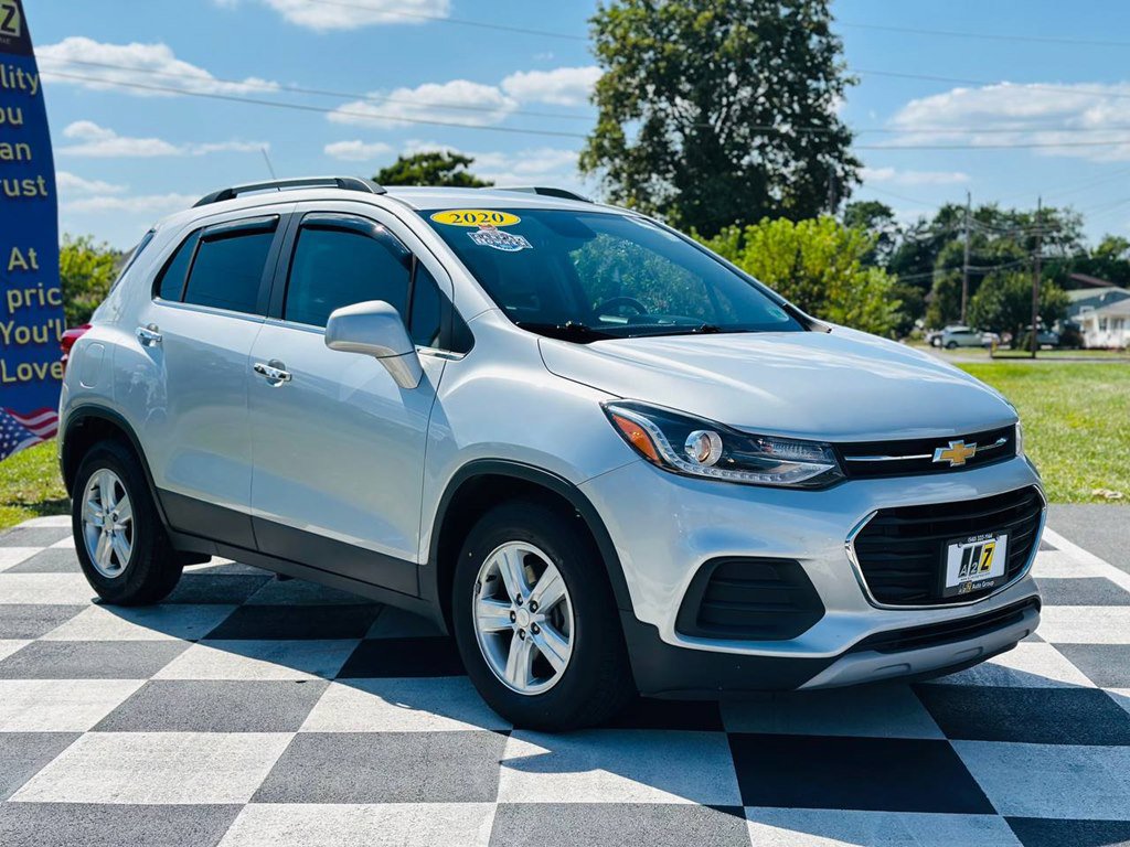 2020 Chevrolet Trax LT photo 4