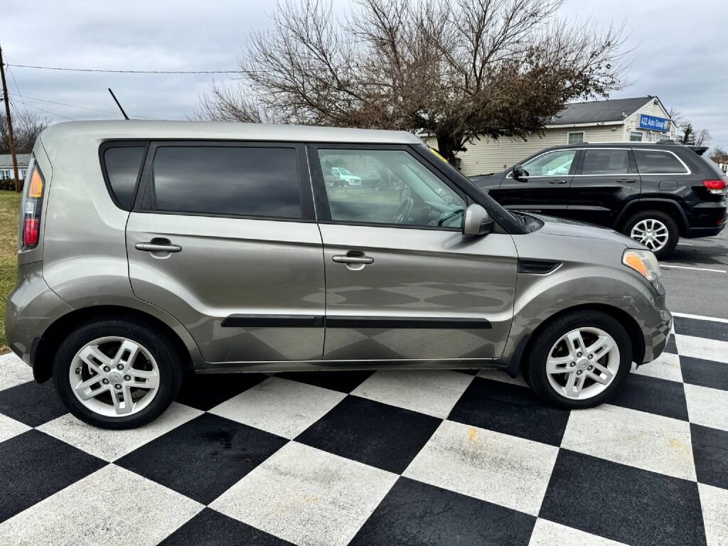 Used 2011 Kia Soul + Hatchback