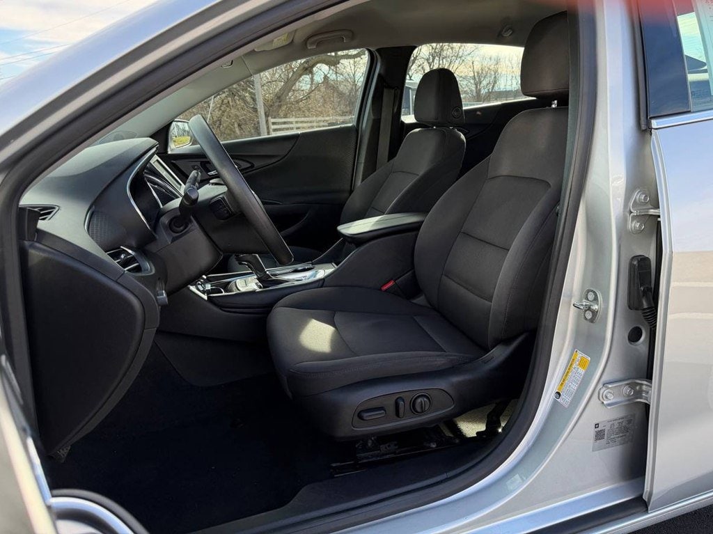 2018 Chevrolet Malibu 1LT - Photo 17
