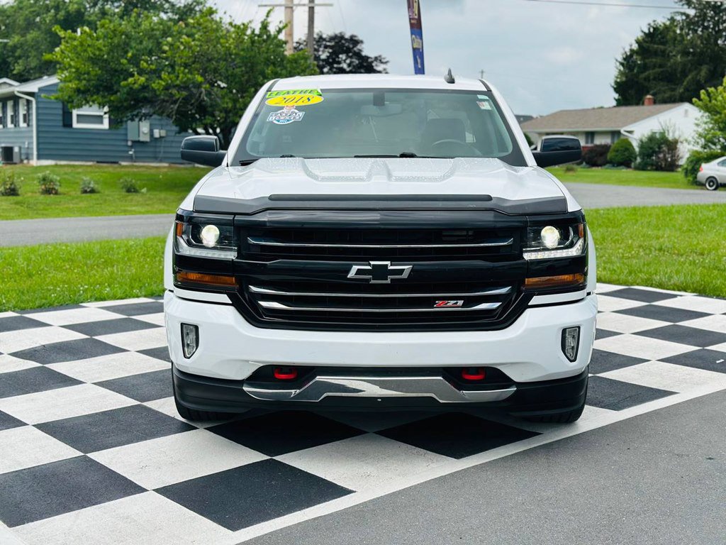 2018 Chevrolet Silverado 1500 LT photo 3