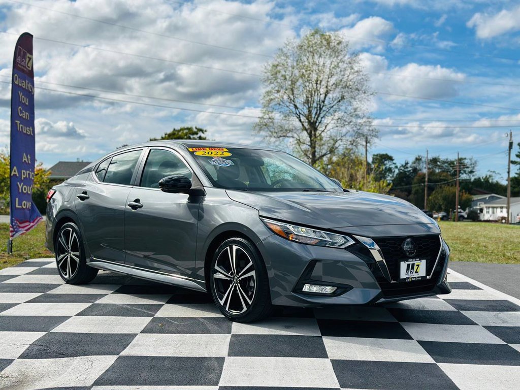 2022 Nissan Sentra SR photo 4