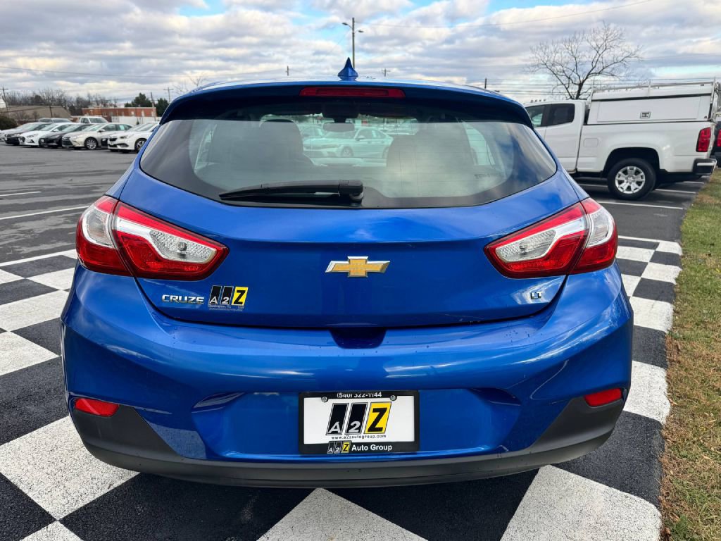 2018 Chevrolet Cruze LT photo 4