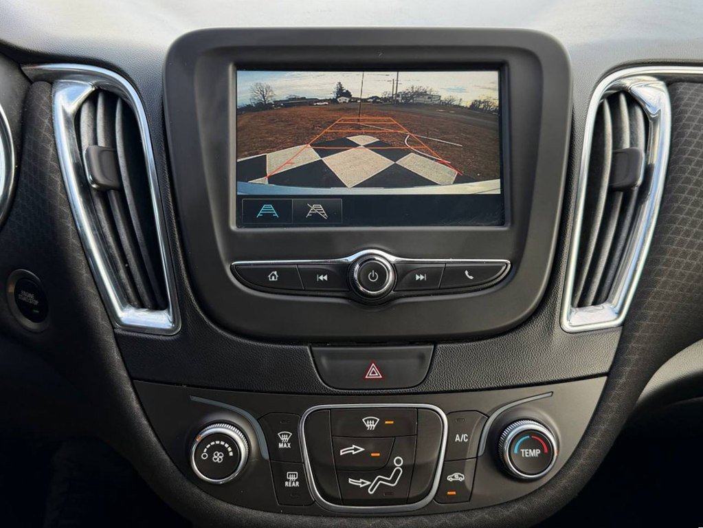 2018 Chevrolet Malibu 1LT - Photo 27