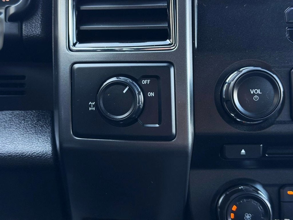 2018 Ford F-150 XLT - Photo 34