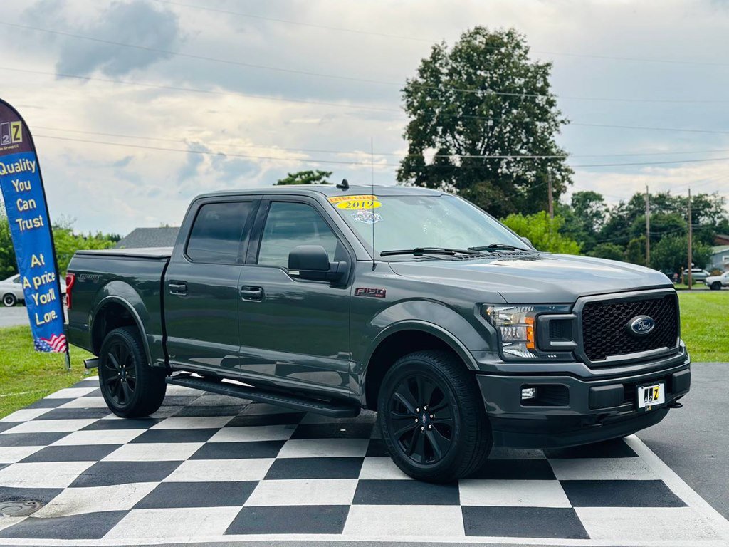 2019 Ford F-150 XLT photo 4