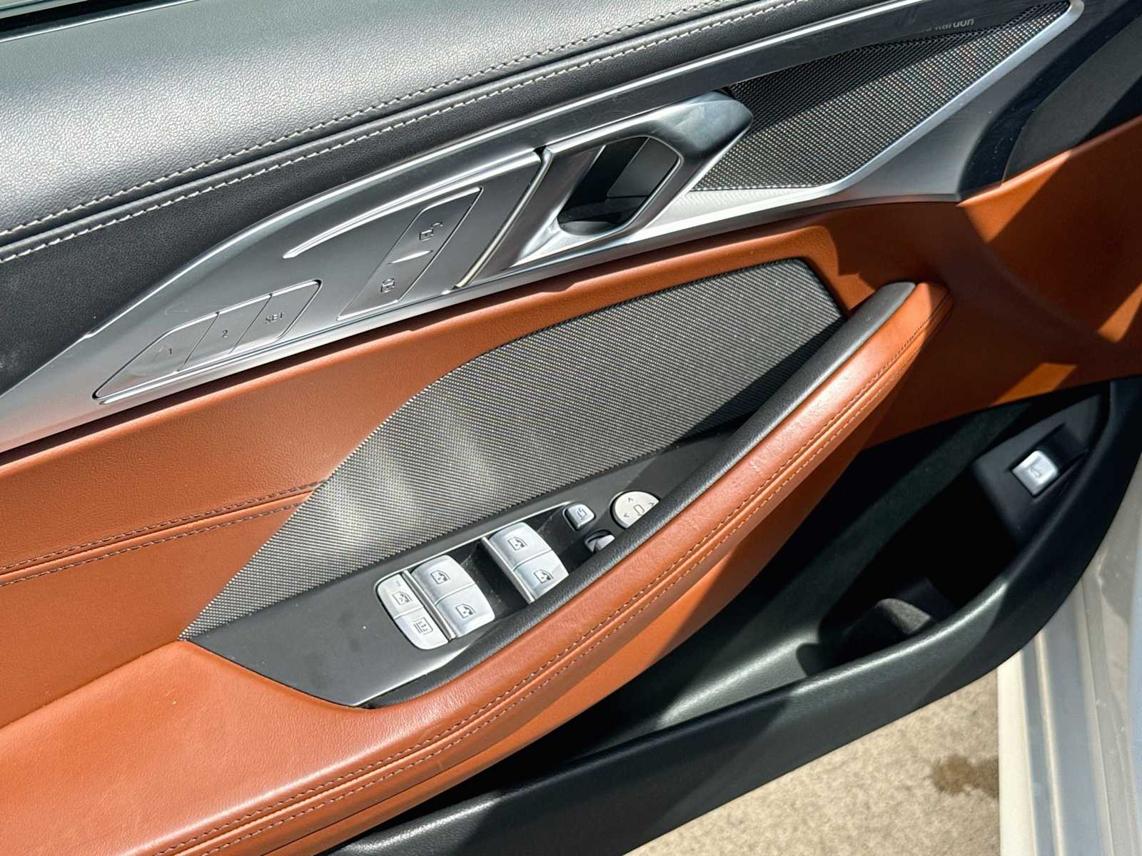2025 BMW 8 Series 840i - Photo 13