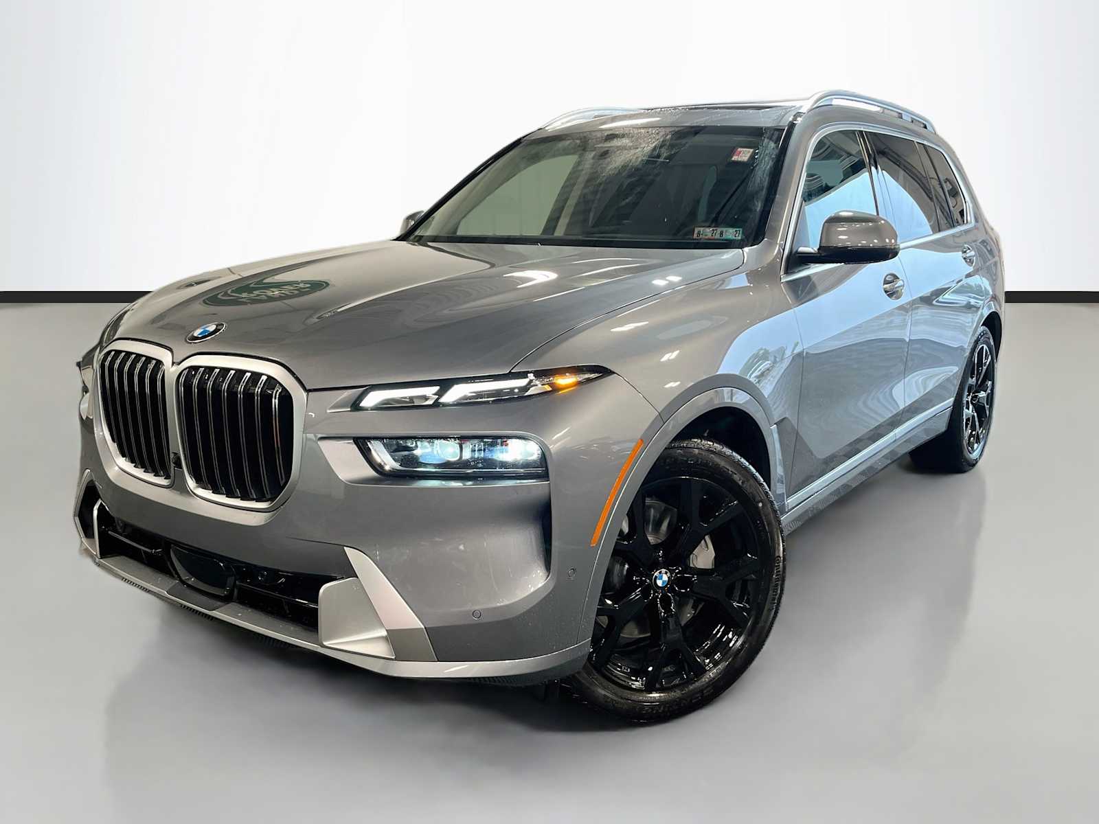 New 2027 BMW X7 xDrive40i SUV