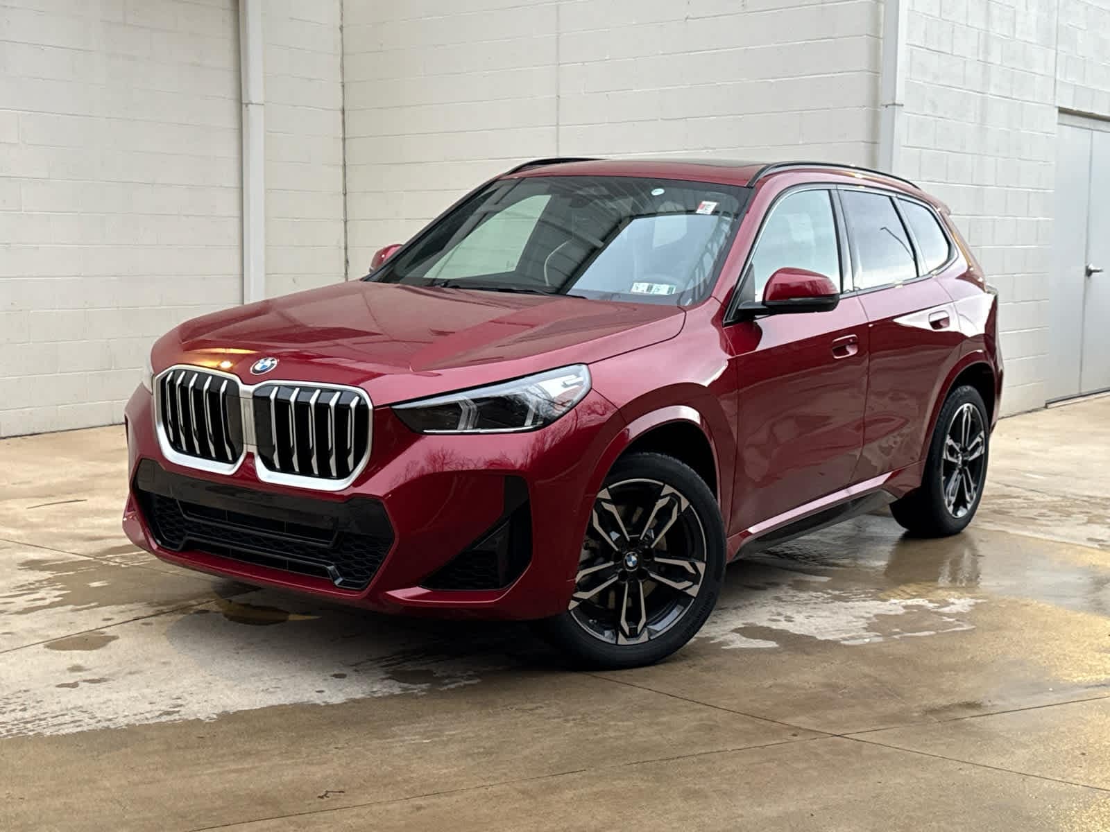 2026 BMW X1 28i's photo