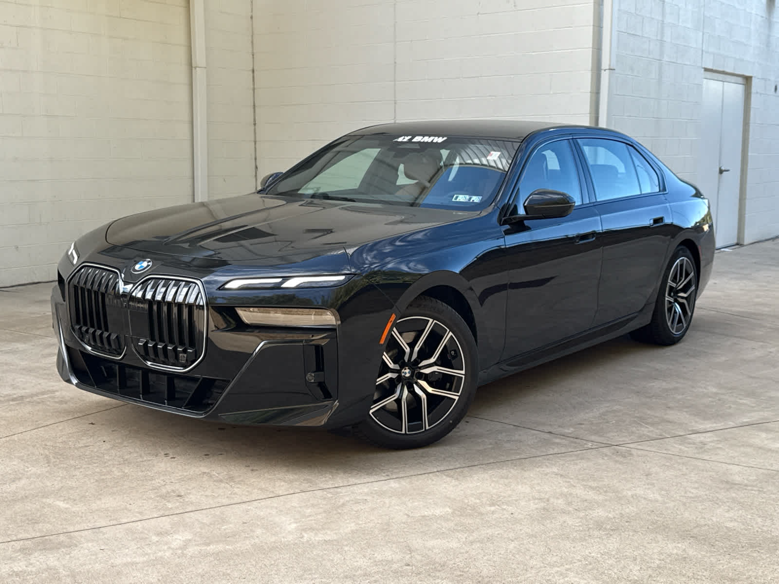 2026 BMW 740i Sedan 
