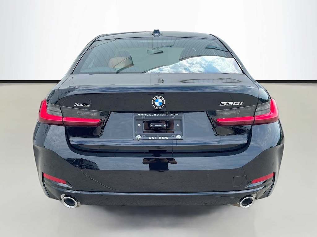 New 2026 BMW 330i xDrive Sedan
