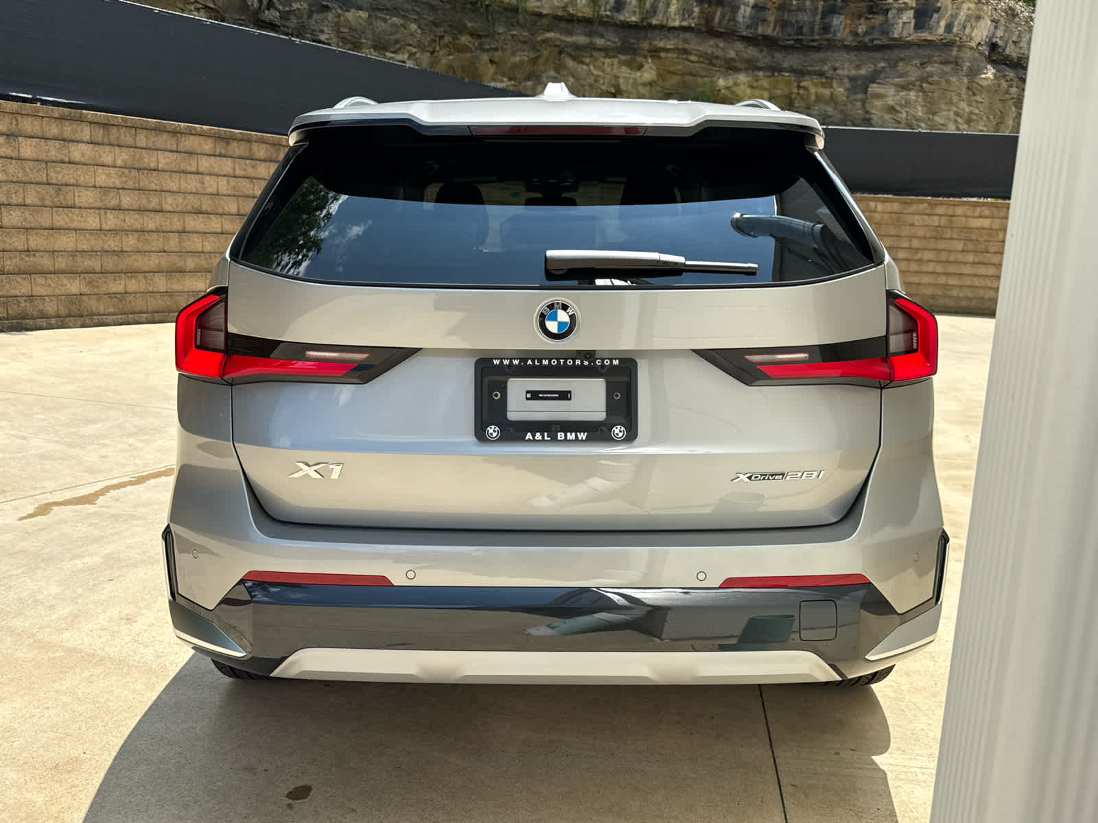 2025 Bmw X1 XDrive28i photo 4