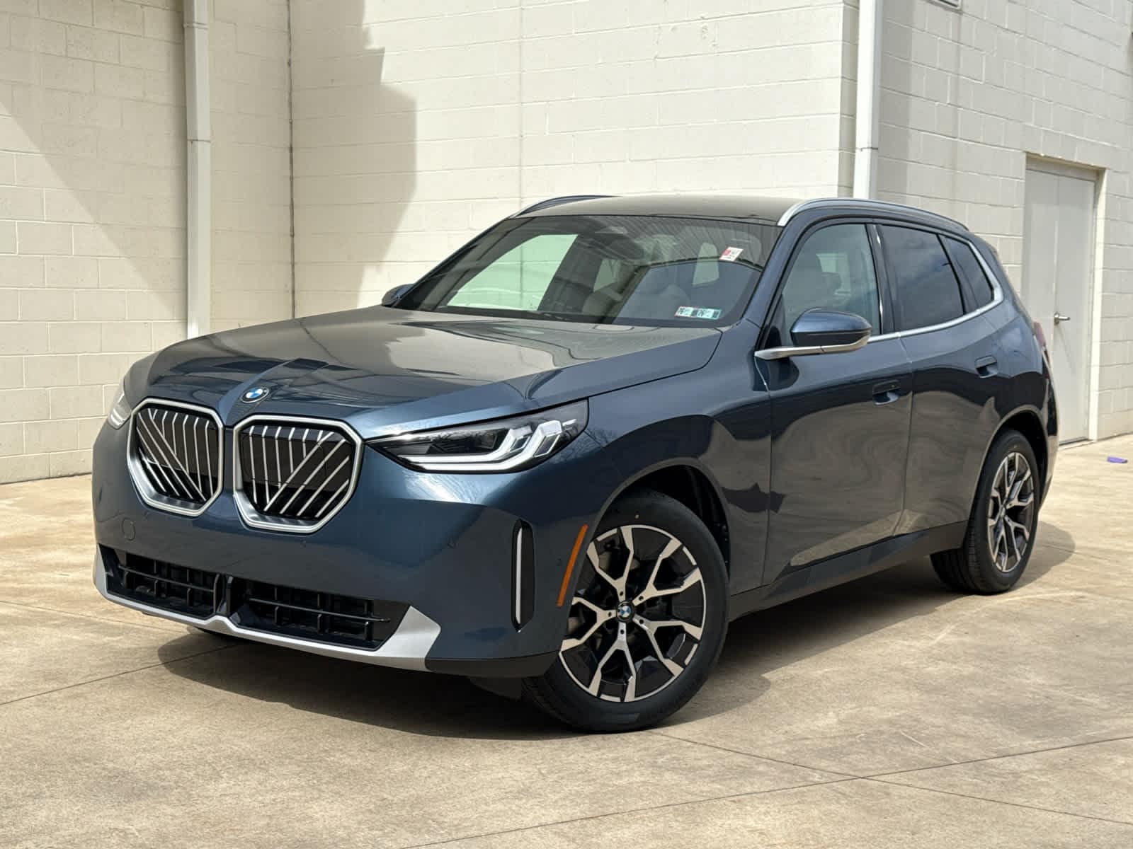 2026 BMW X3 30 XDRIVE's photo