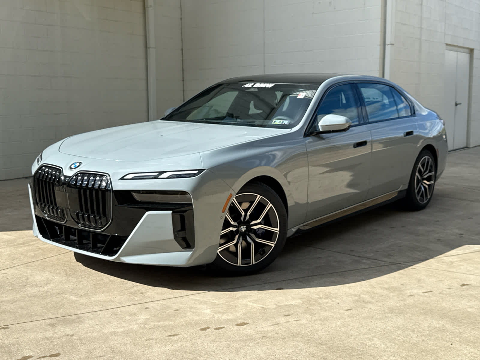 2026 BMW 740i Sedan 