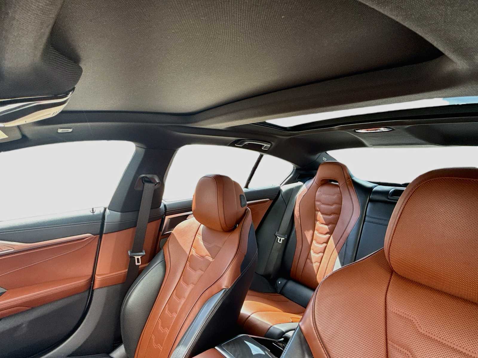 2025 BMW 8 Series 840i - Photo 15