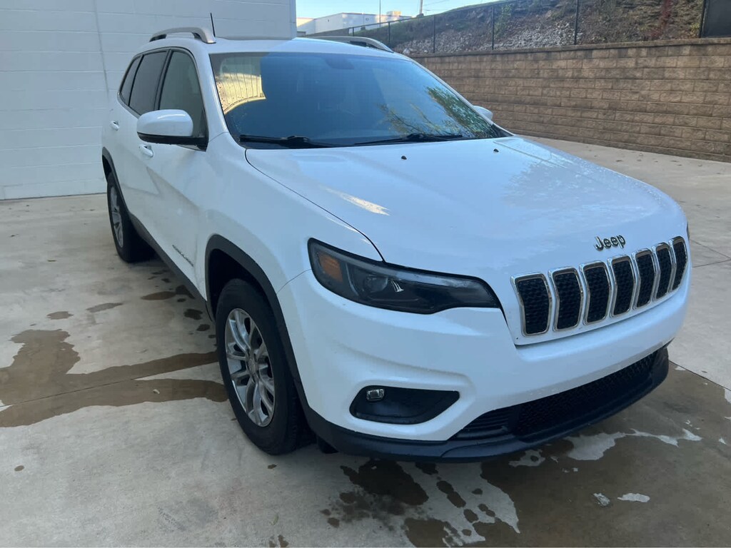 Used 2019 Jeep Cherokee Latitude Plus 4x4 SUV