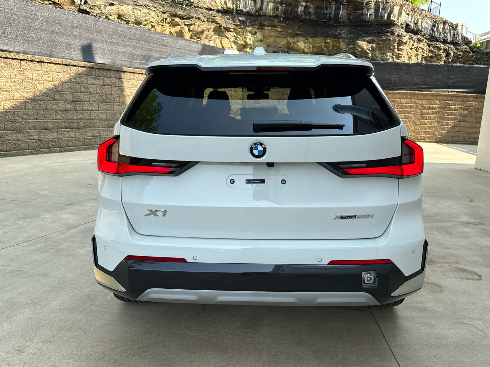 2025 Bmw X1 XDrive28i photo 4