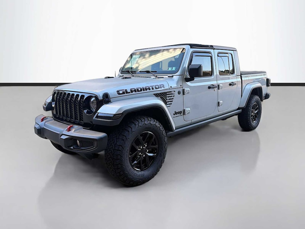Used 2022 Jeep Gladiator Sport Truck Crew Cab