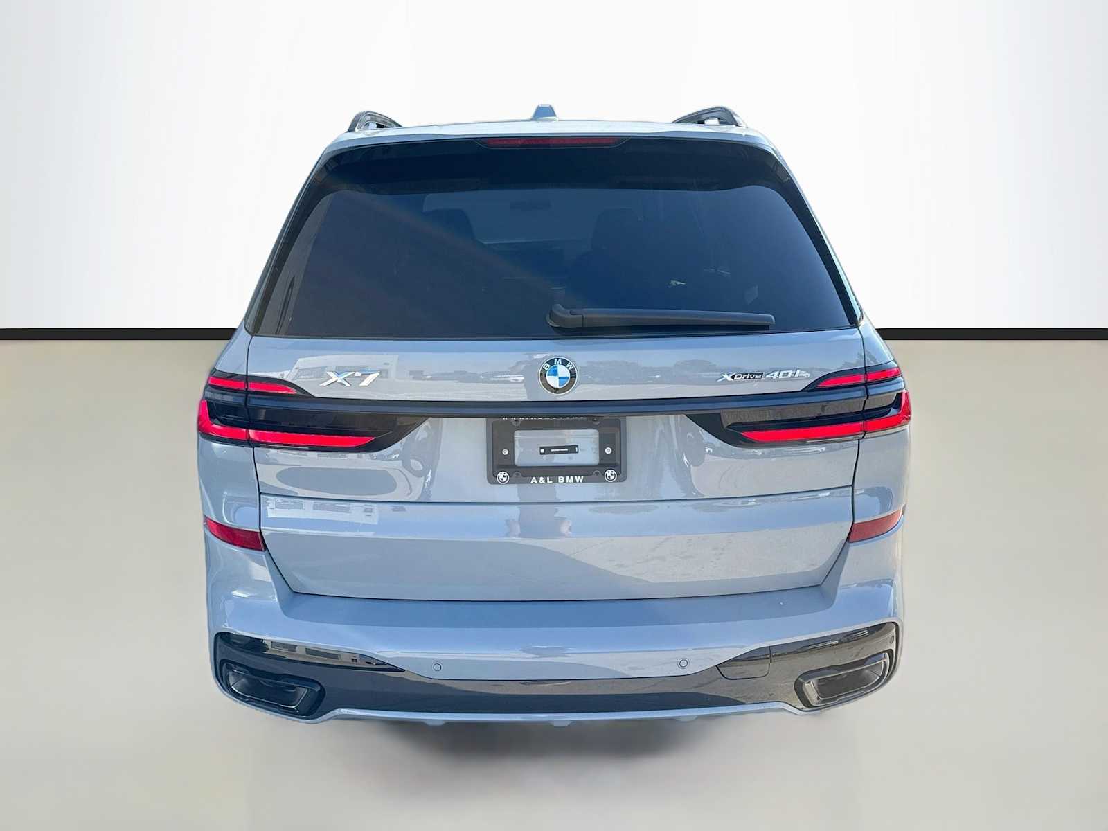 New 2027 BMW X7 xDrive40i SUV