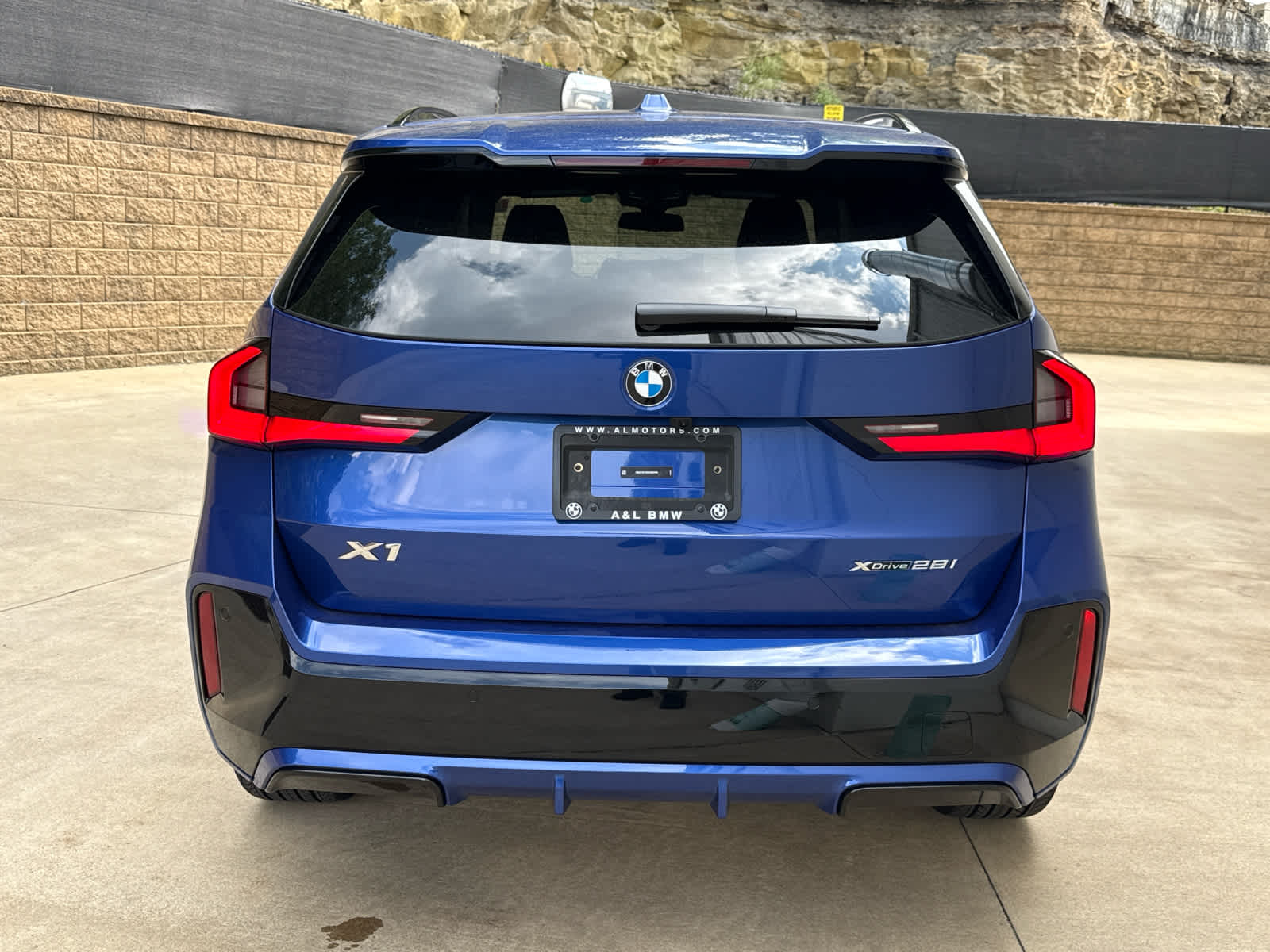 2025 Bmw X1 XDrive28i photo 4