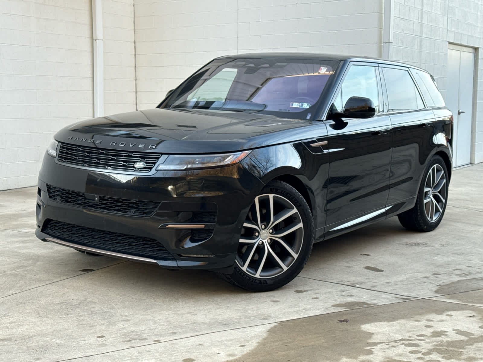 2023 Land Rover Range Rover Sport P400 MHEV SE Dynamic's photo