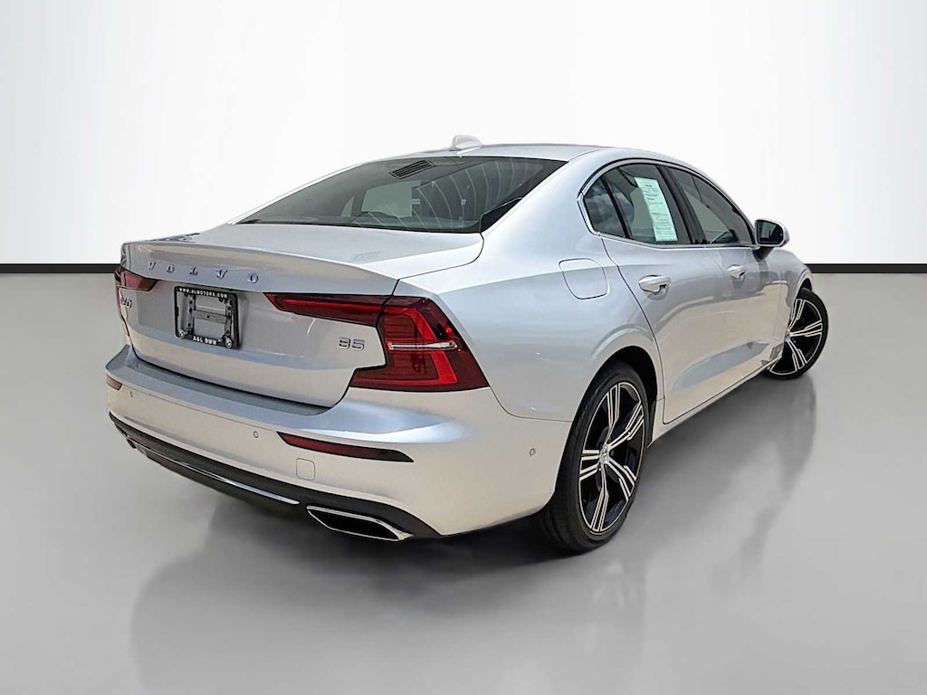 Used 2022 Volvo S60 B5 FWD Inscription Sedan