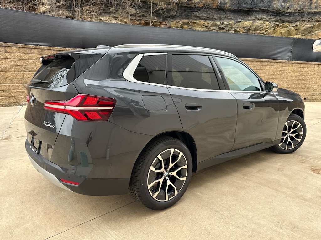 New 2026 BMW X3 30 xDrive SUV