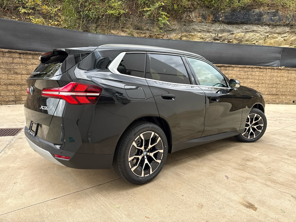 New 2026 BMW X3 30 xDrive SUV