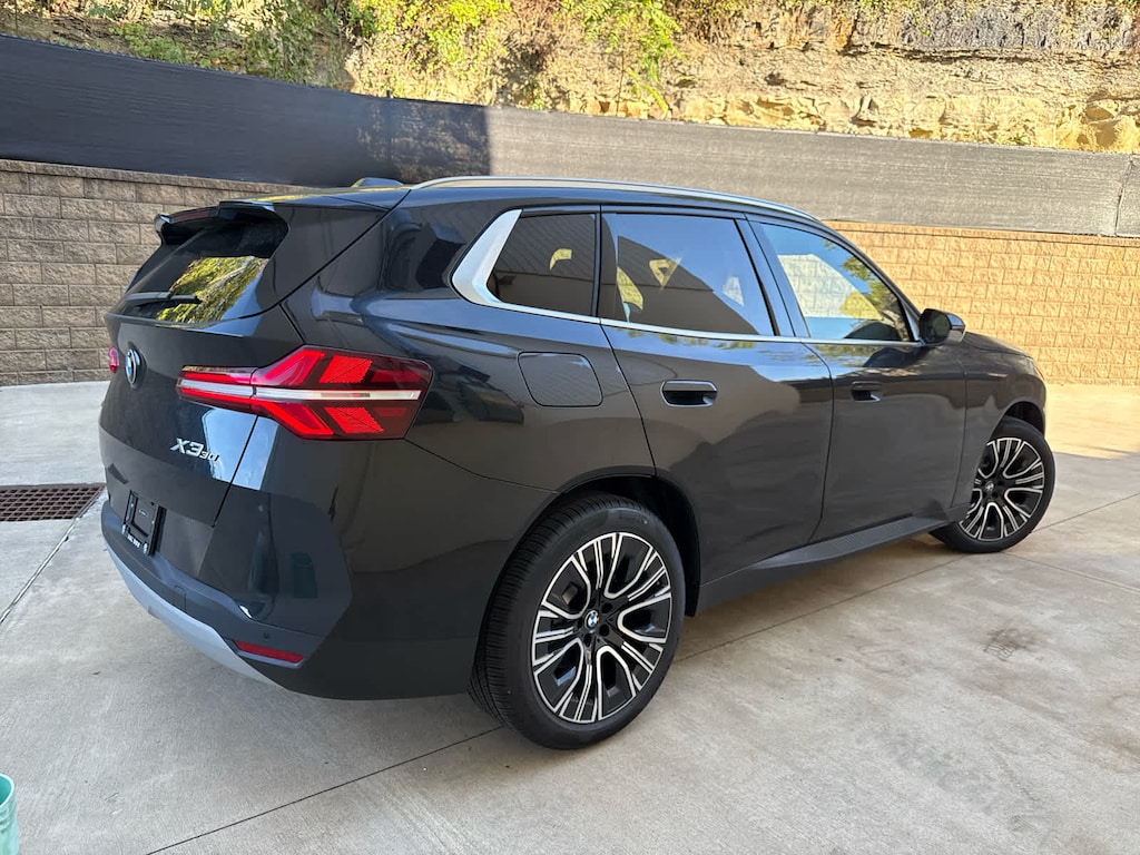 New 2026 BMW X3 30 xDrive SUV