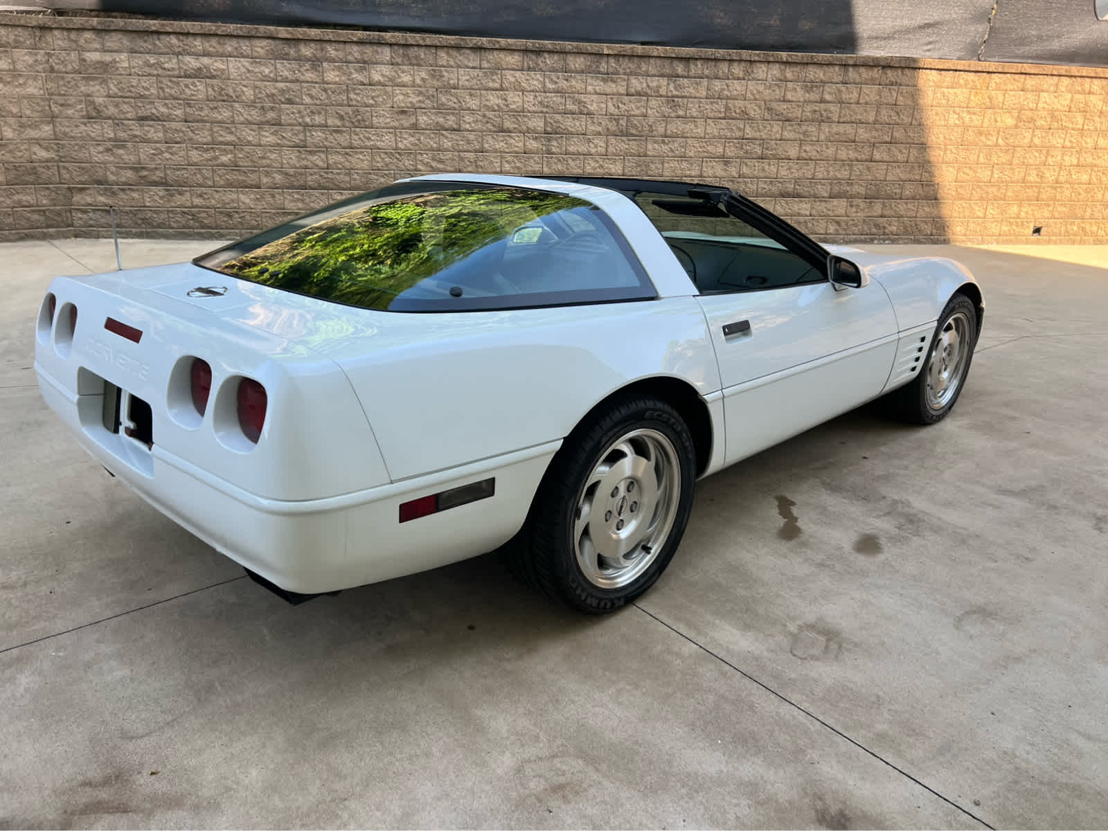 1993 Chevrolet Corvette Base Coupe photo 4