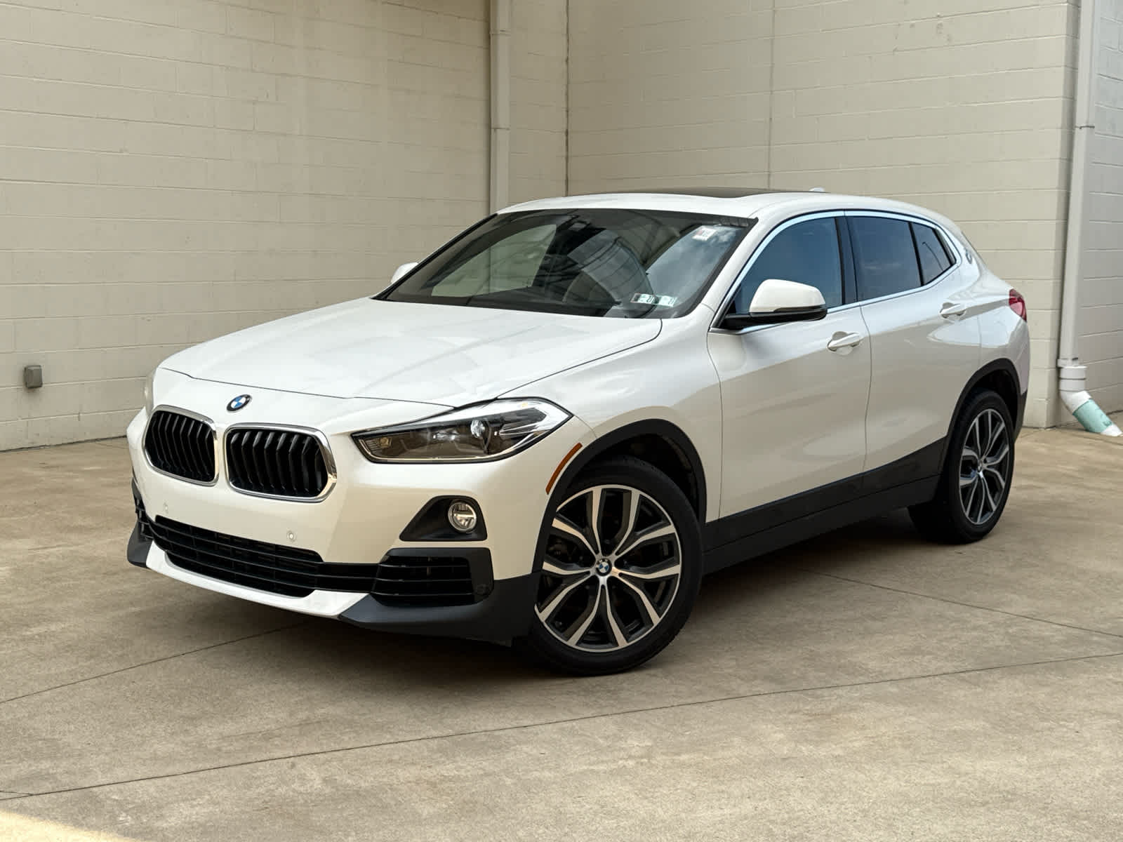 2019 BMW X2 xDrive28i's photo