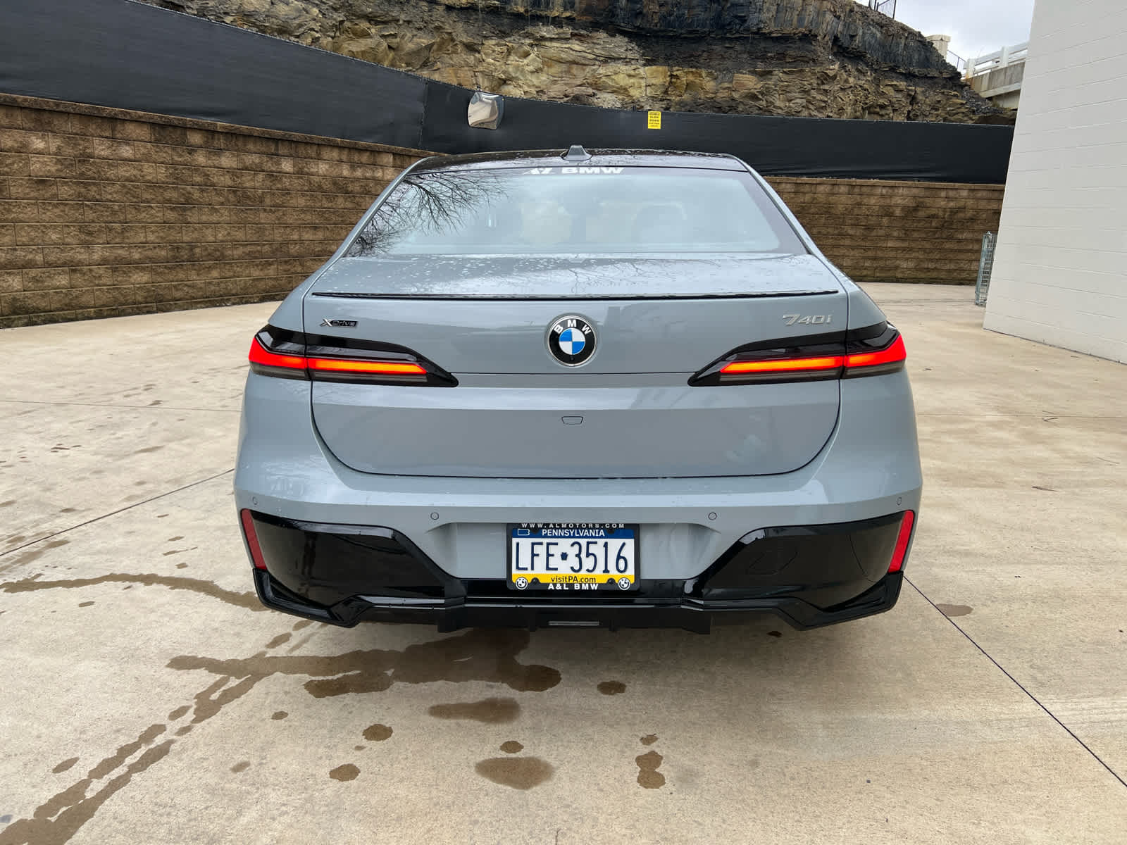 2025 Bmw 740i xDrive Sedan photo 4