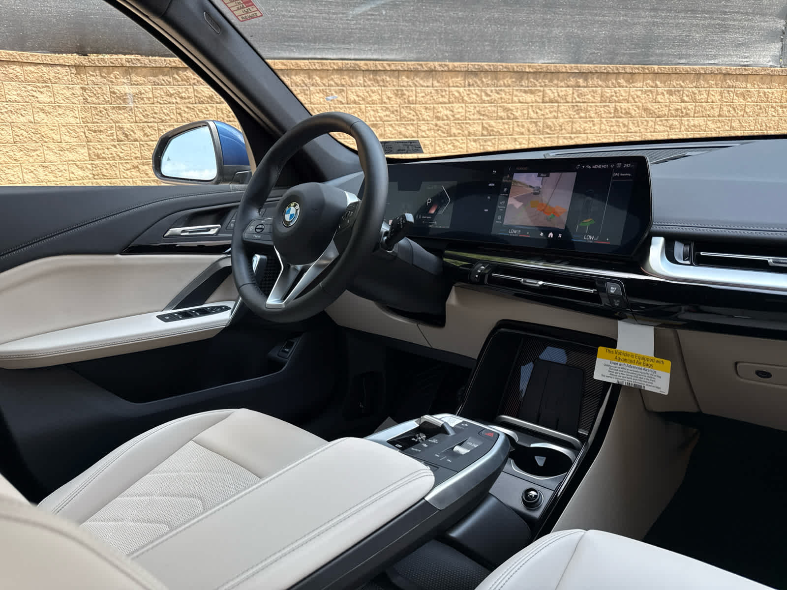 2025 BMW X1 28i - Photo 11