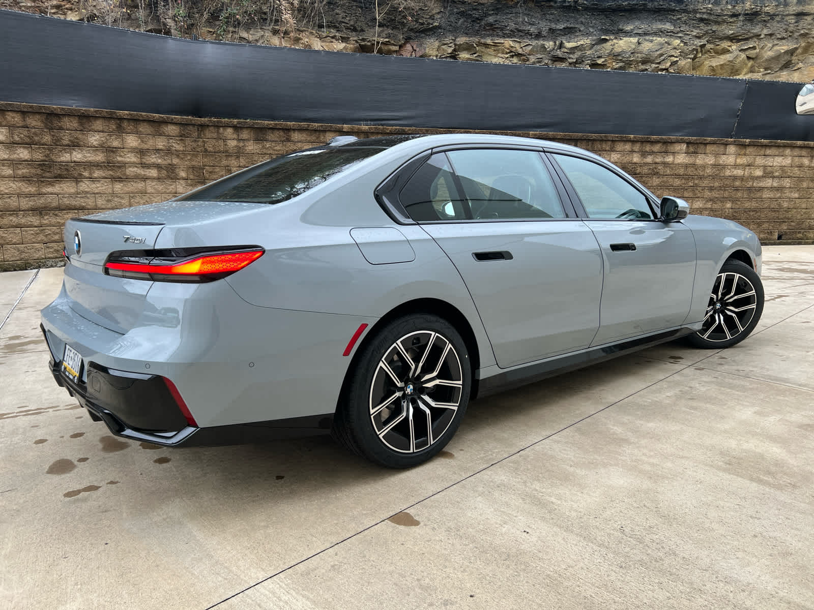2025 Bmw 740i xDrive Sedan photo 3