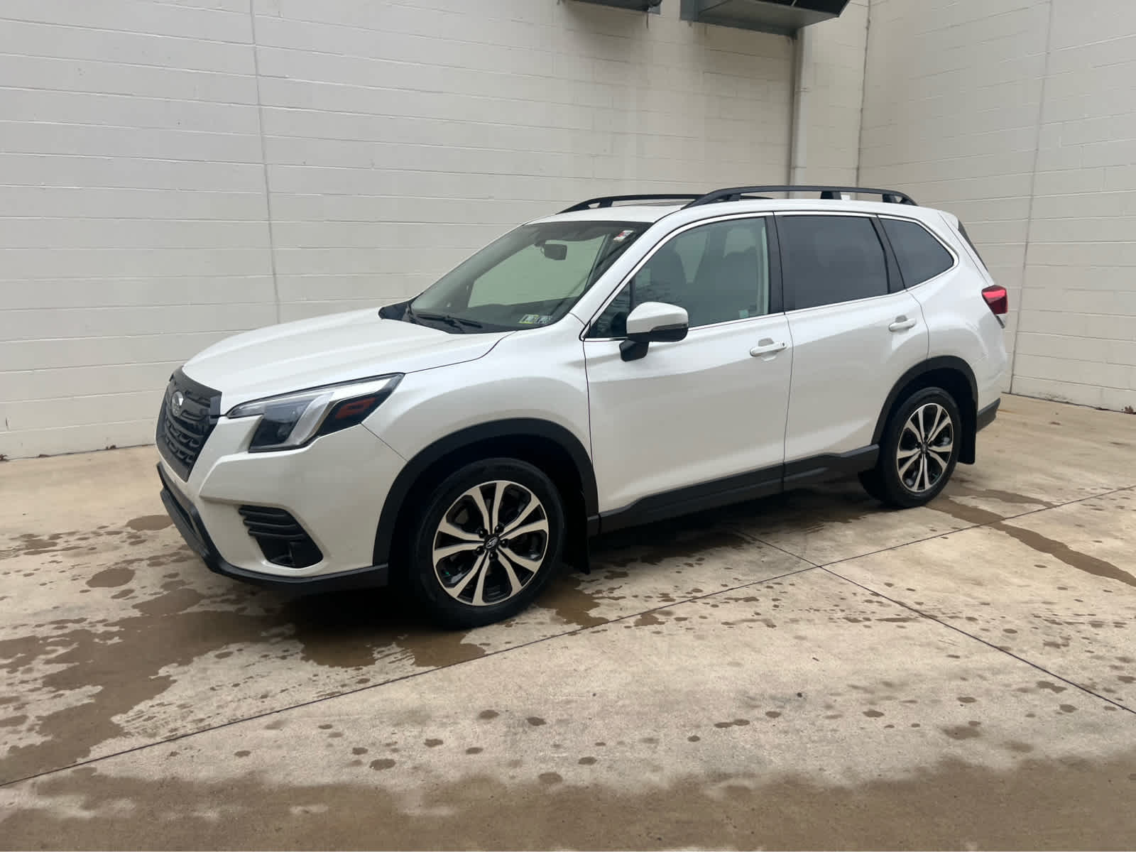 2022 Subaru Forester Limited photo 4