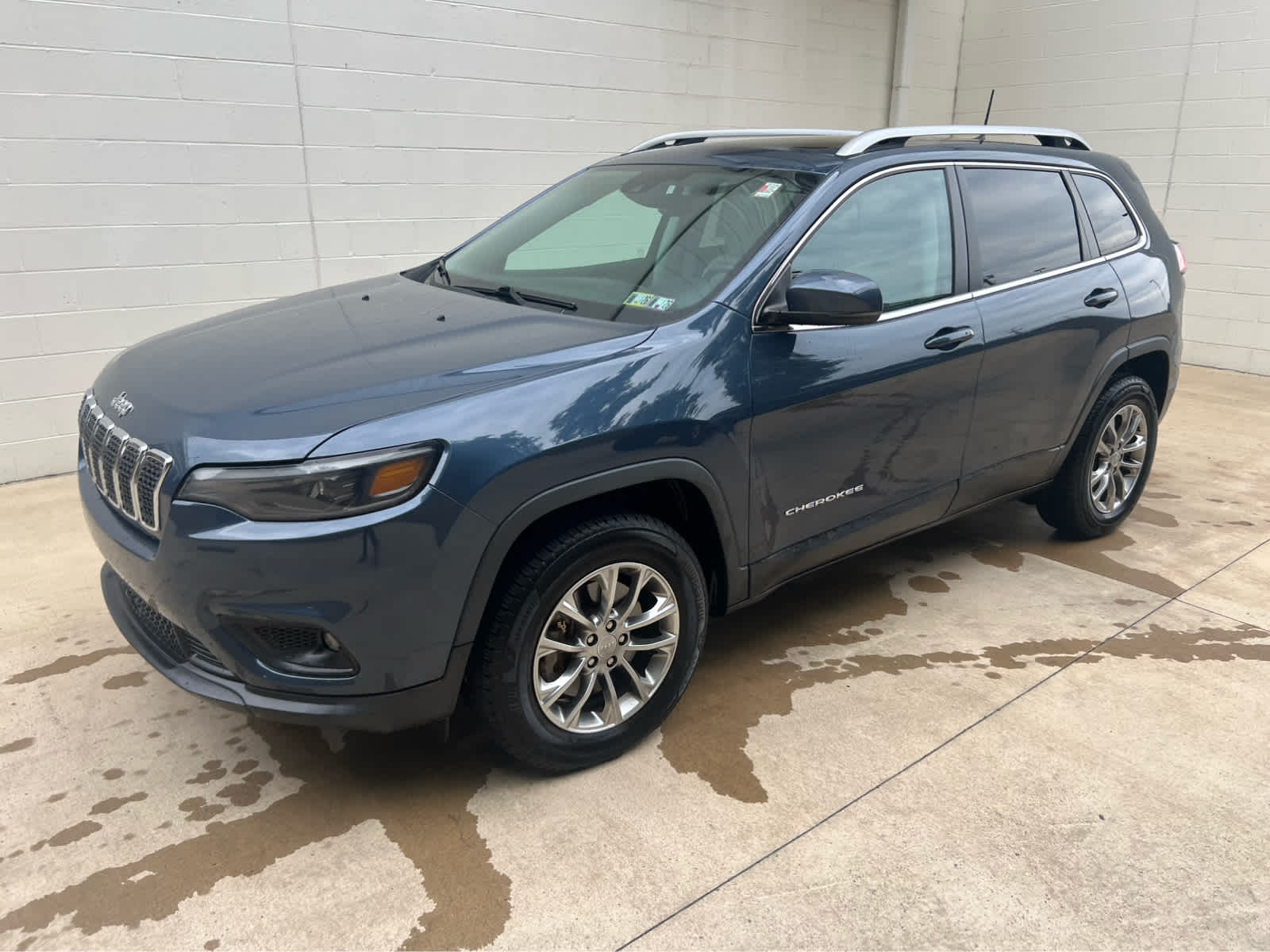 2020 Jeep Cherokee Latitude photo 4