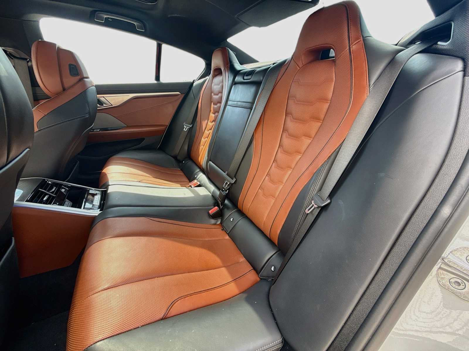 2025 BMW 8 Series 840i - Photo 17