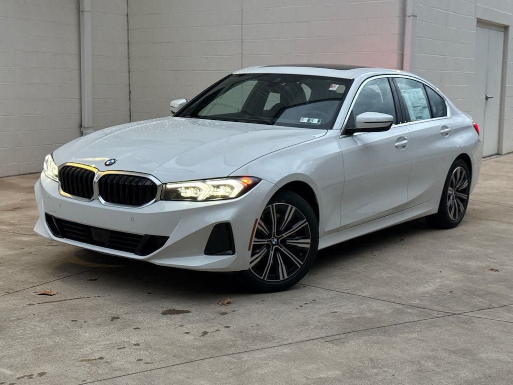 New 2026 BMW 330i xDrive Sedan