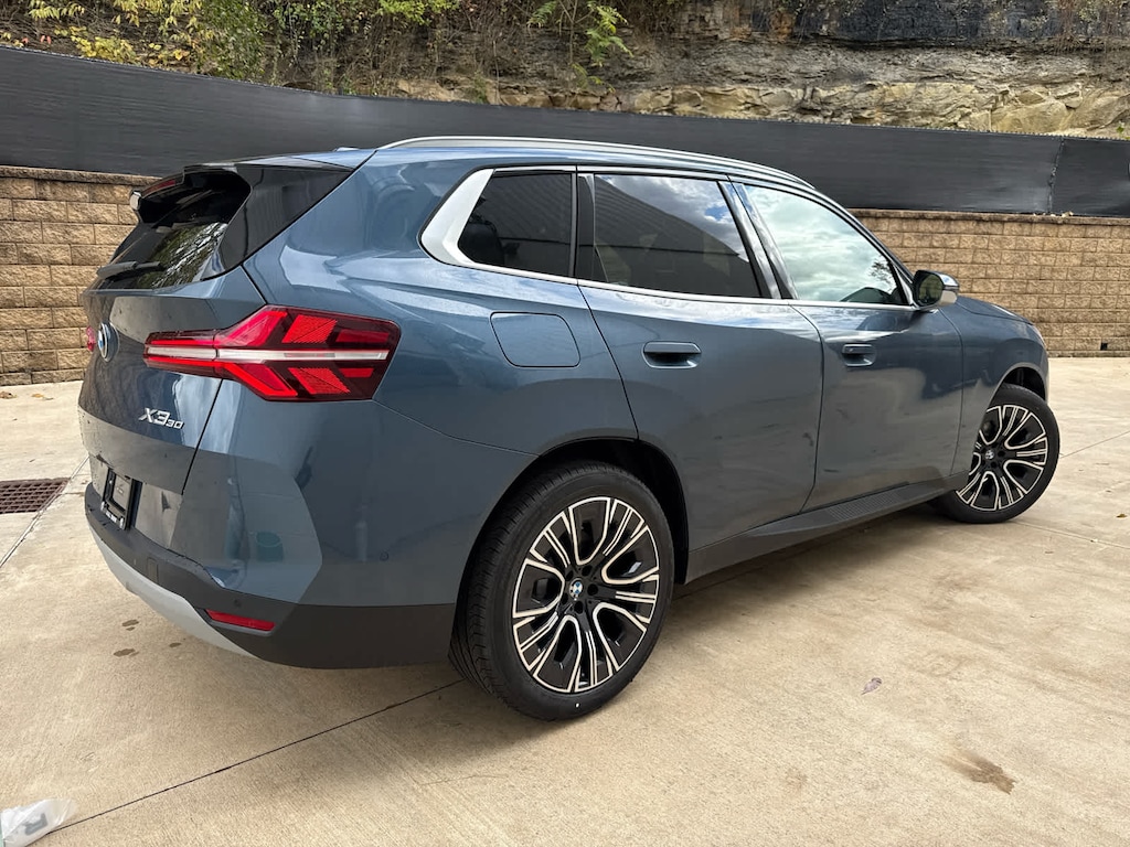 New 2026 BMW X3 30 xDrive SUV