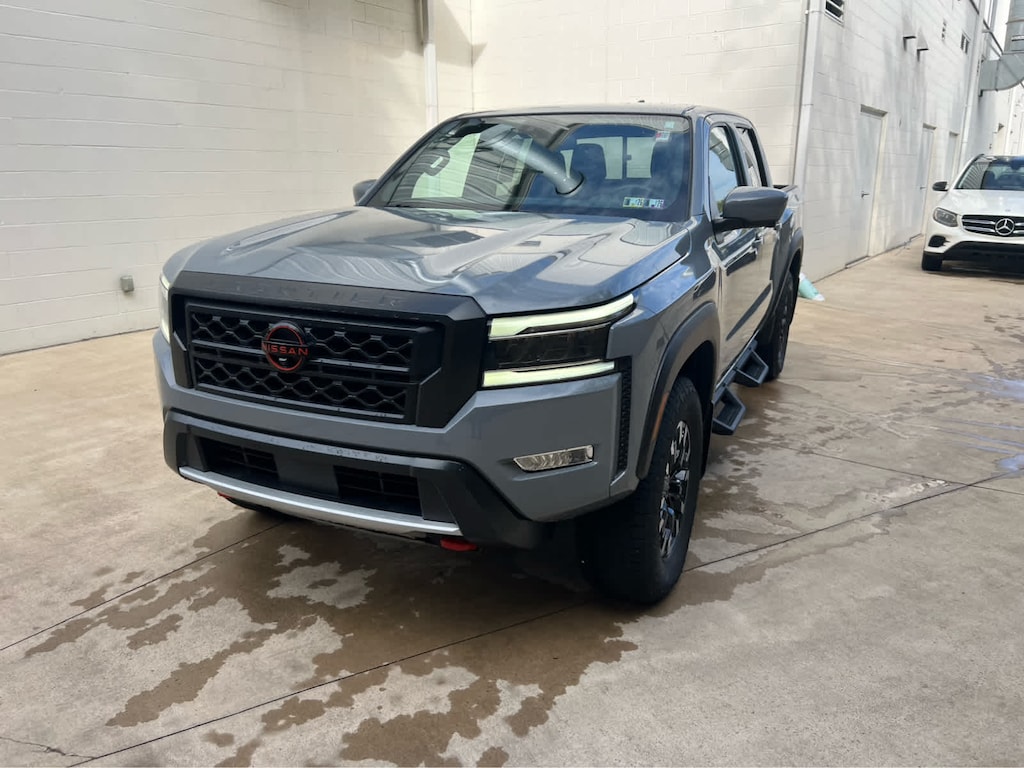 Used 2022 Nissan Frontier PRO-4X Truck Crew Cab