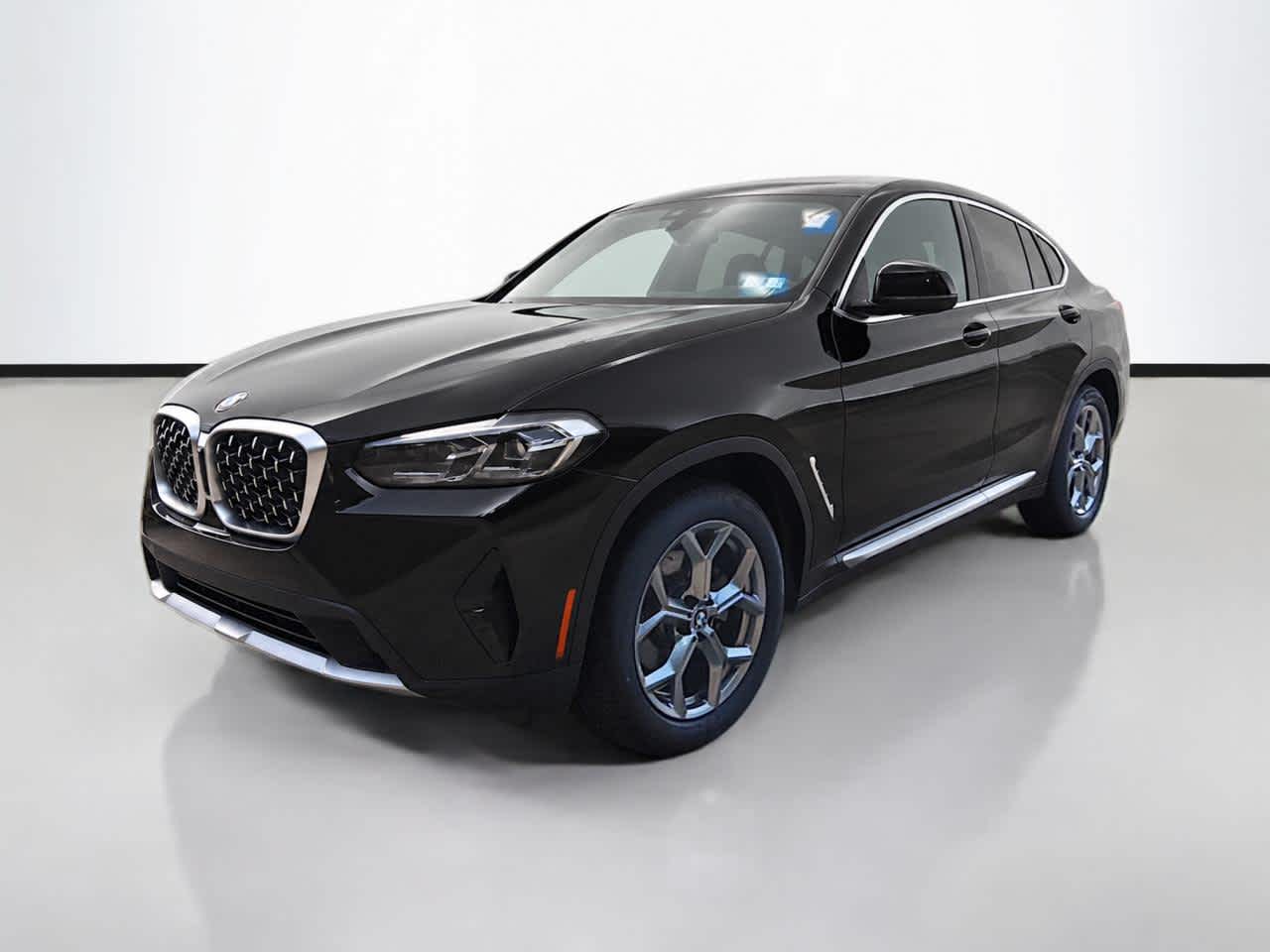 2025 BMW X4
