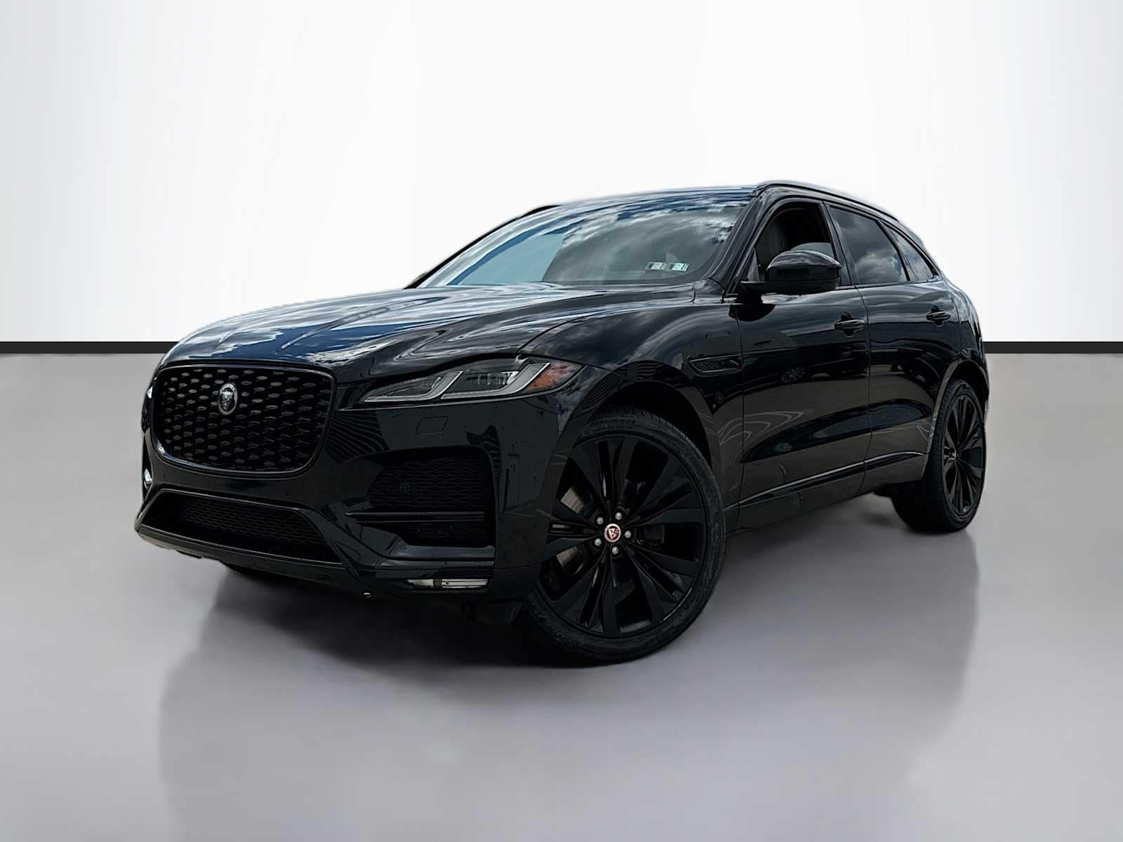 2023 Jaguar F-PACE P250 S's photo