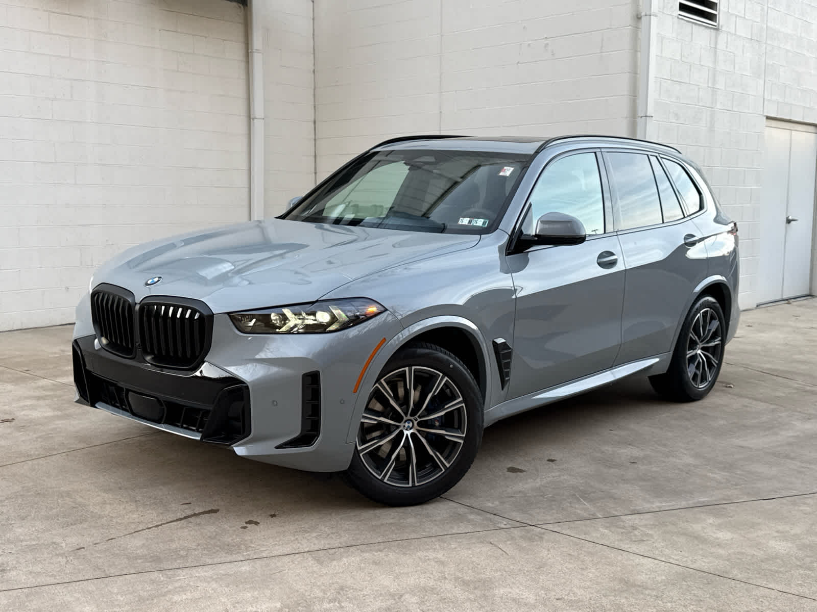 2026 BMW X5 40i's photo
