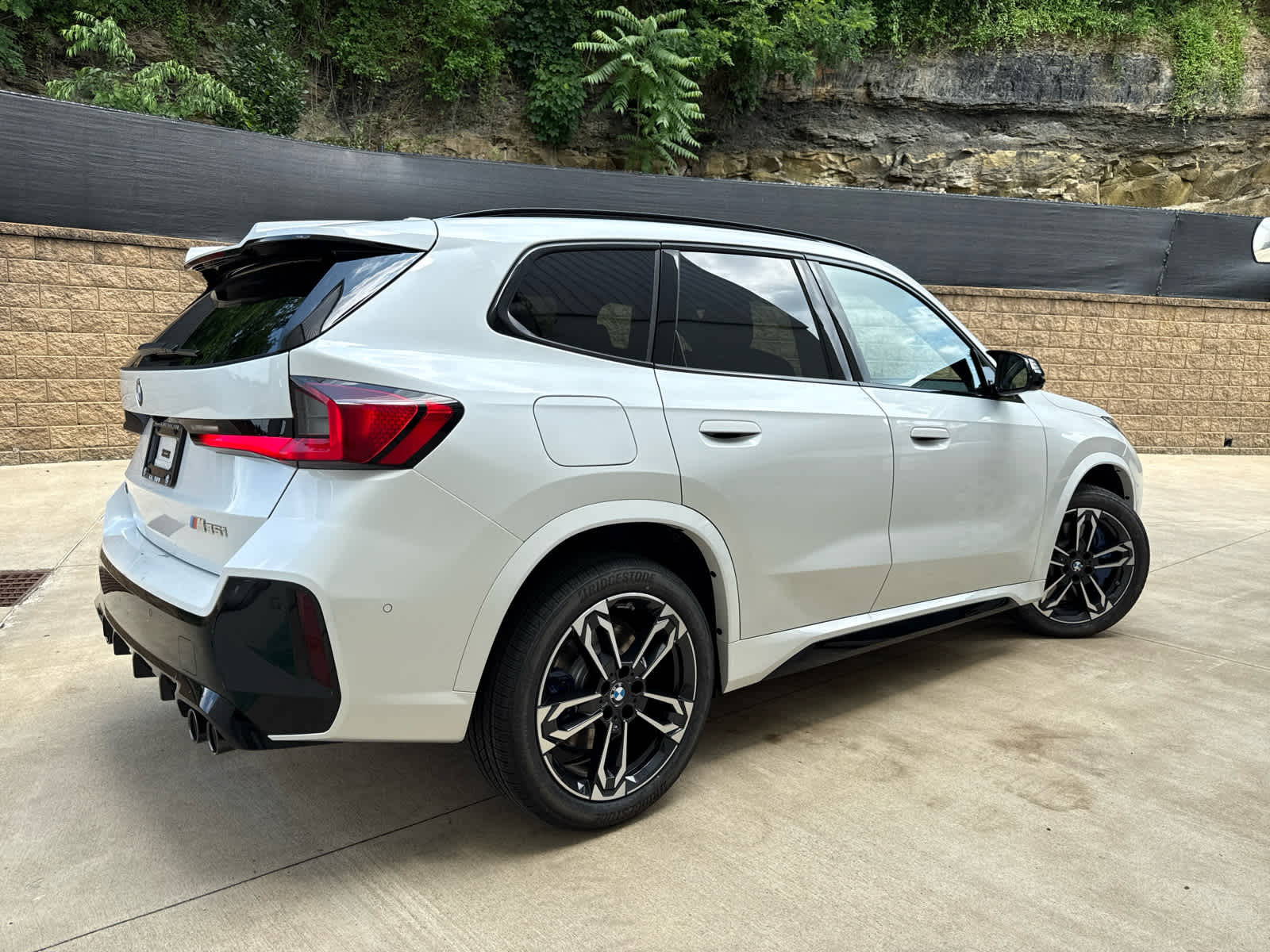 2025 Bmw X1 M35i photo 3