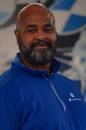 Staff member Michael Jerry from ID_9af8da11ea32