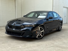 2026 BMW 550e xDrive Sedan